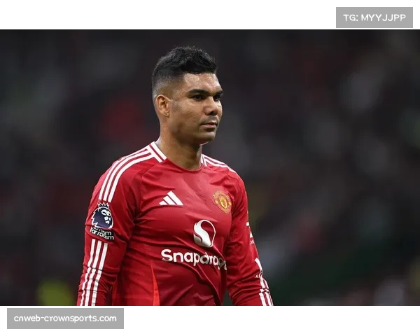 记者曝曼联核心球员曾劝高层优先签下大马丁意在巩固防线稳定性